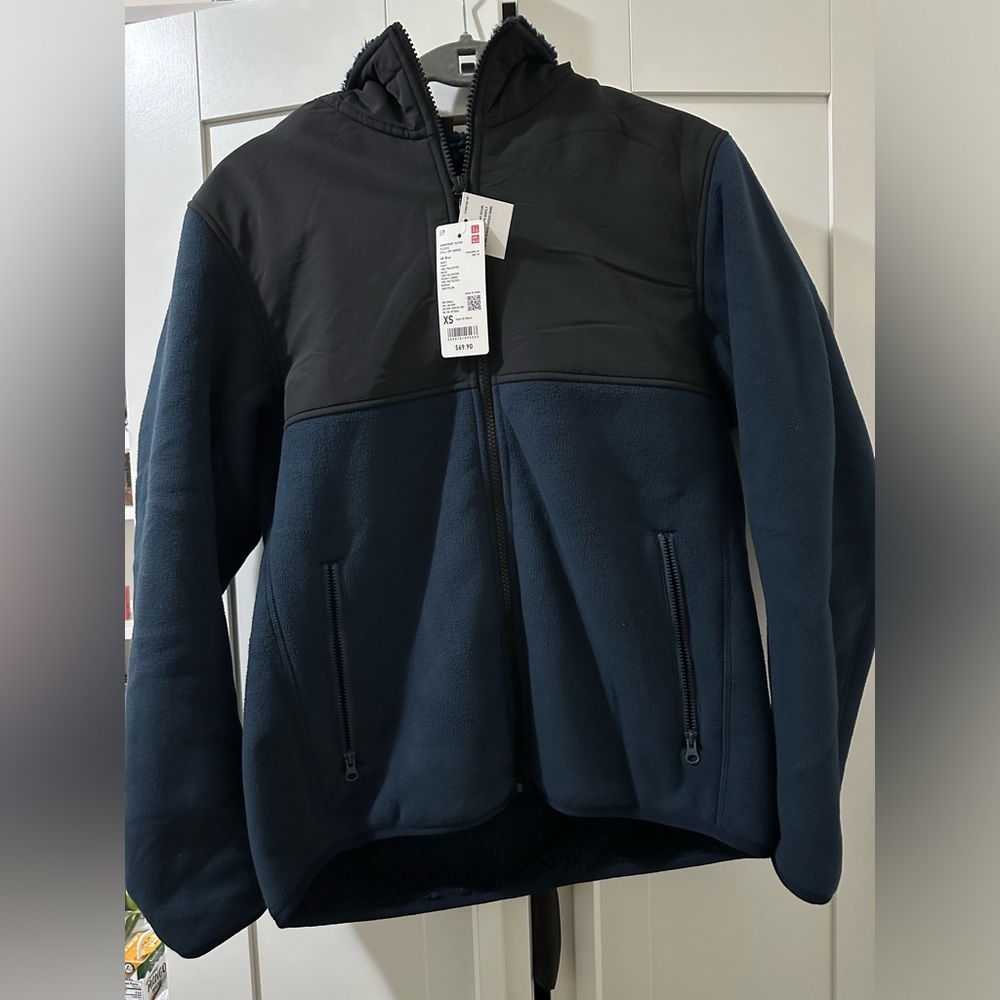 Uniqlo wind proof outer fleece full-zip hoodie